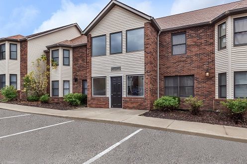 Walnut Springs Apartments Image 2