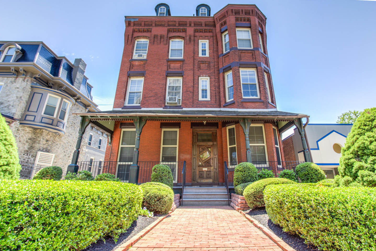4106 Walnut St Image 2