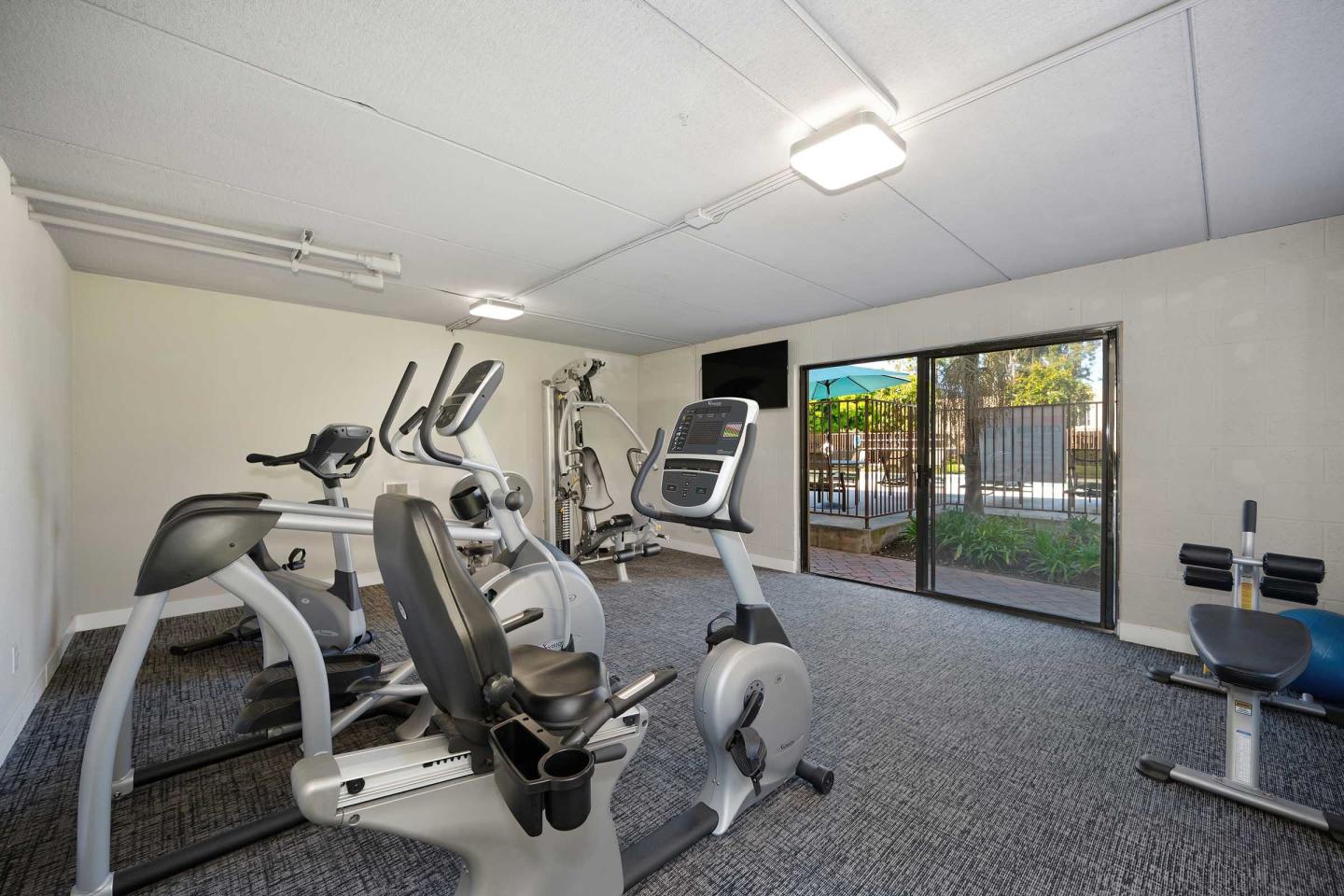 Elan Park Place Carlsbad Apartment Homes Image 4