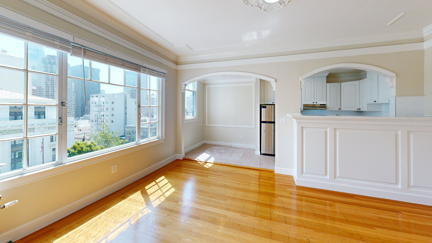 621 Stockton Image 16