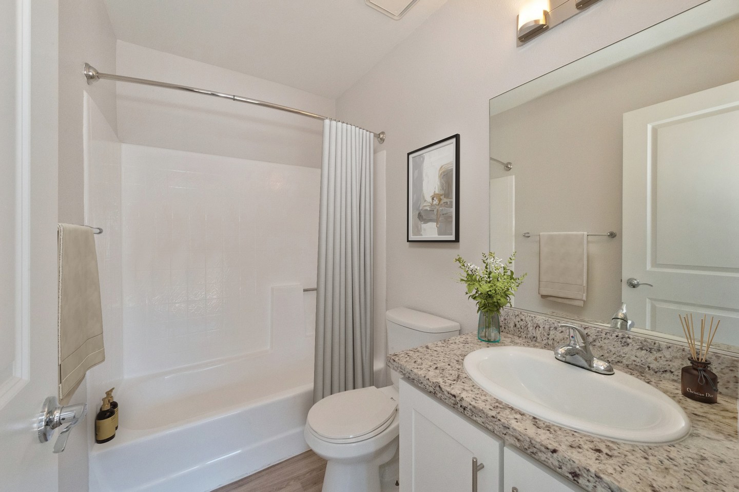 West Oaks Apartment Homes Image 7