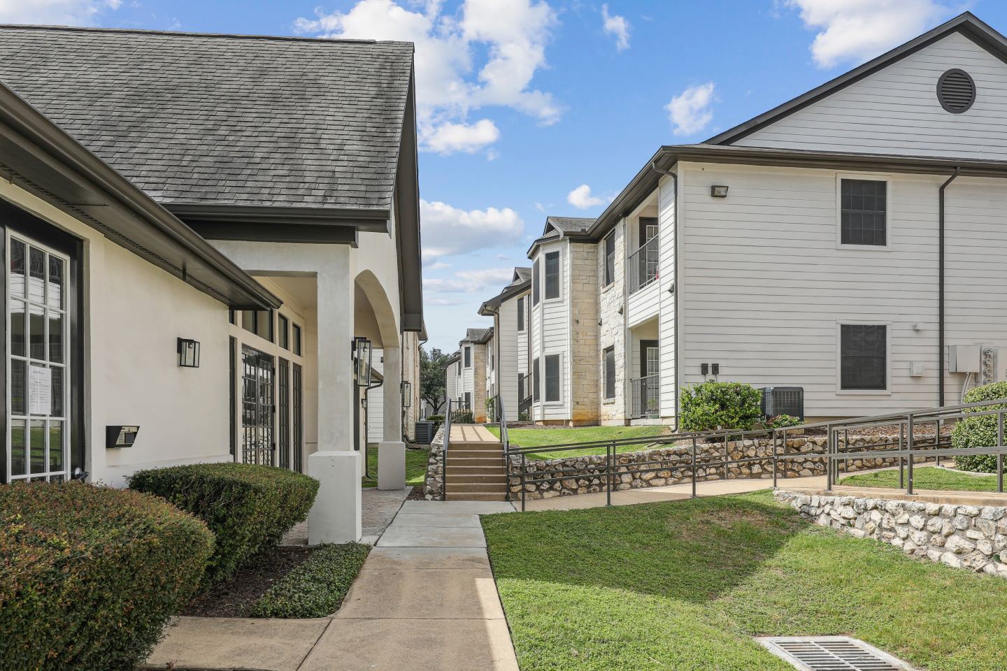 SoCo Apartments Image 2