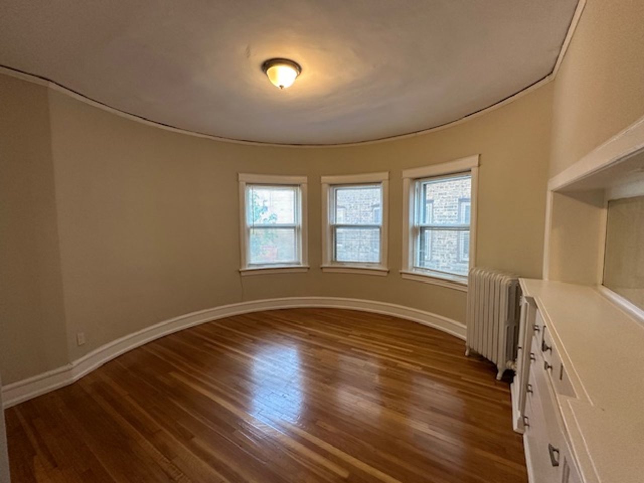 2534 N Prospect Avenue Image 15