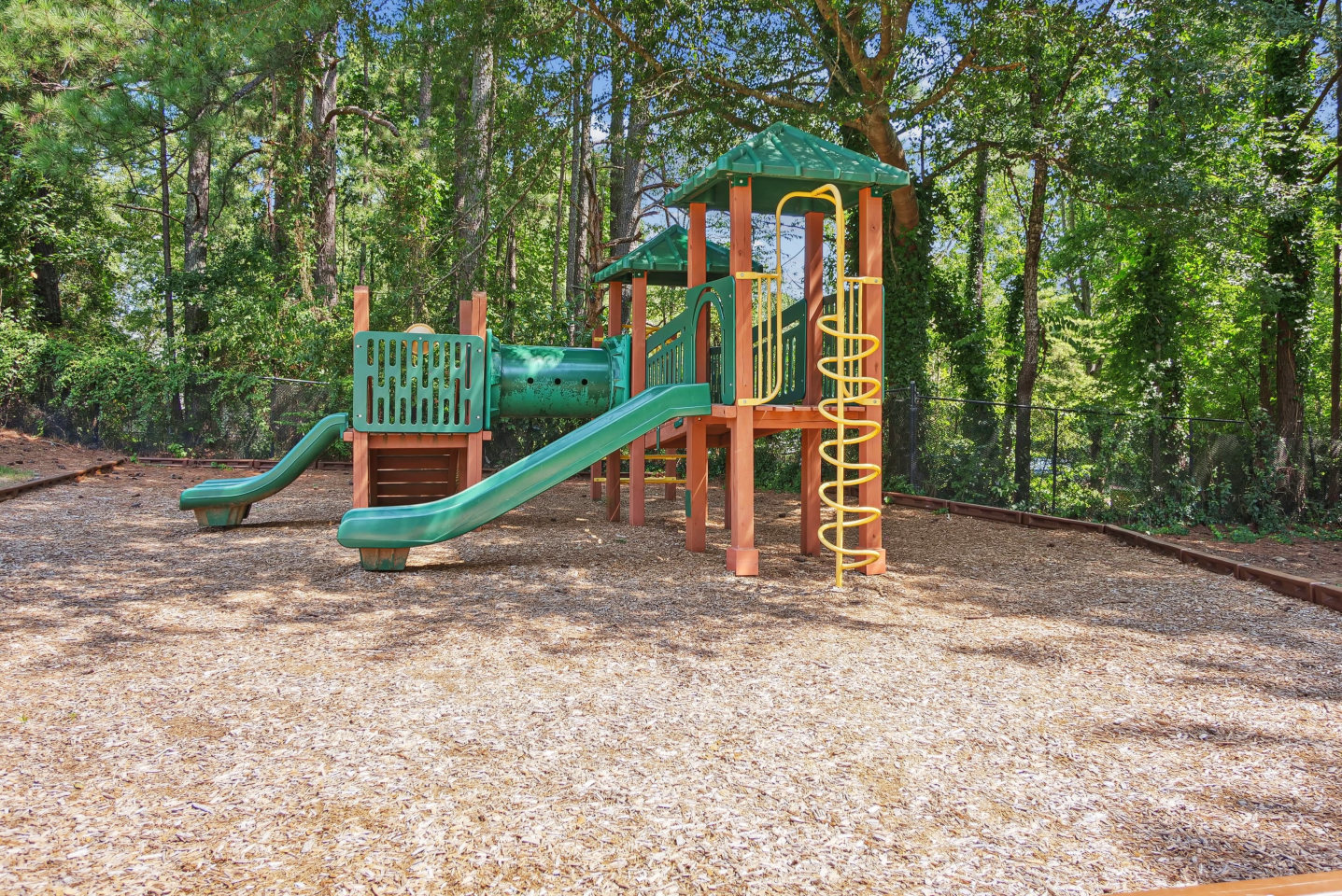 Elme Sandy Springs Image 30