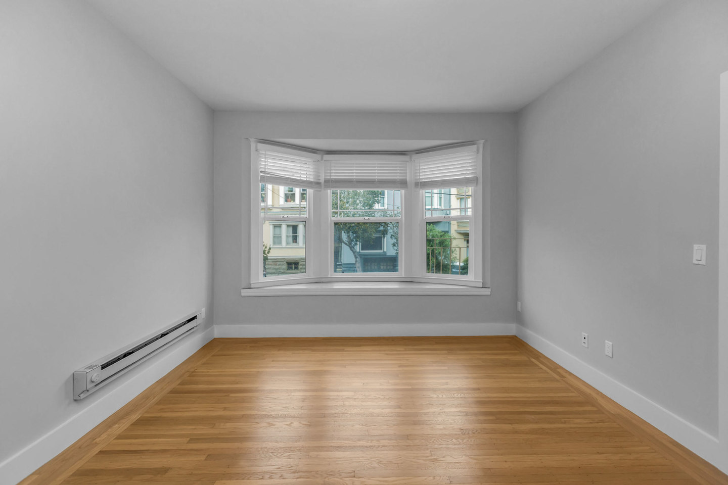 125 Clayton Image 12
