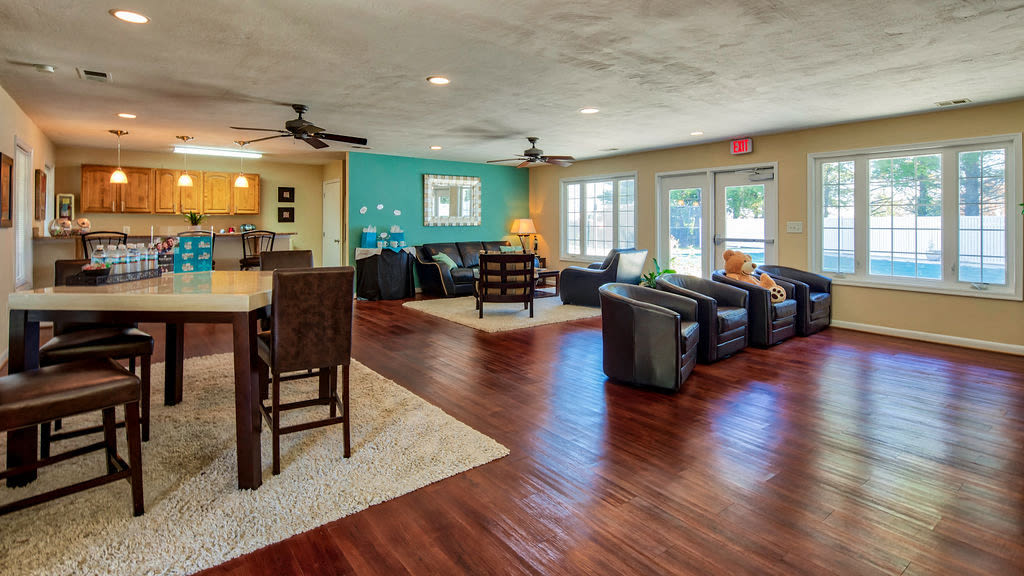 Barrington Luxury Apartment Homes Image 3