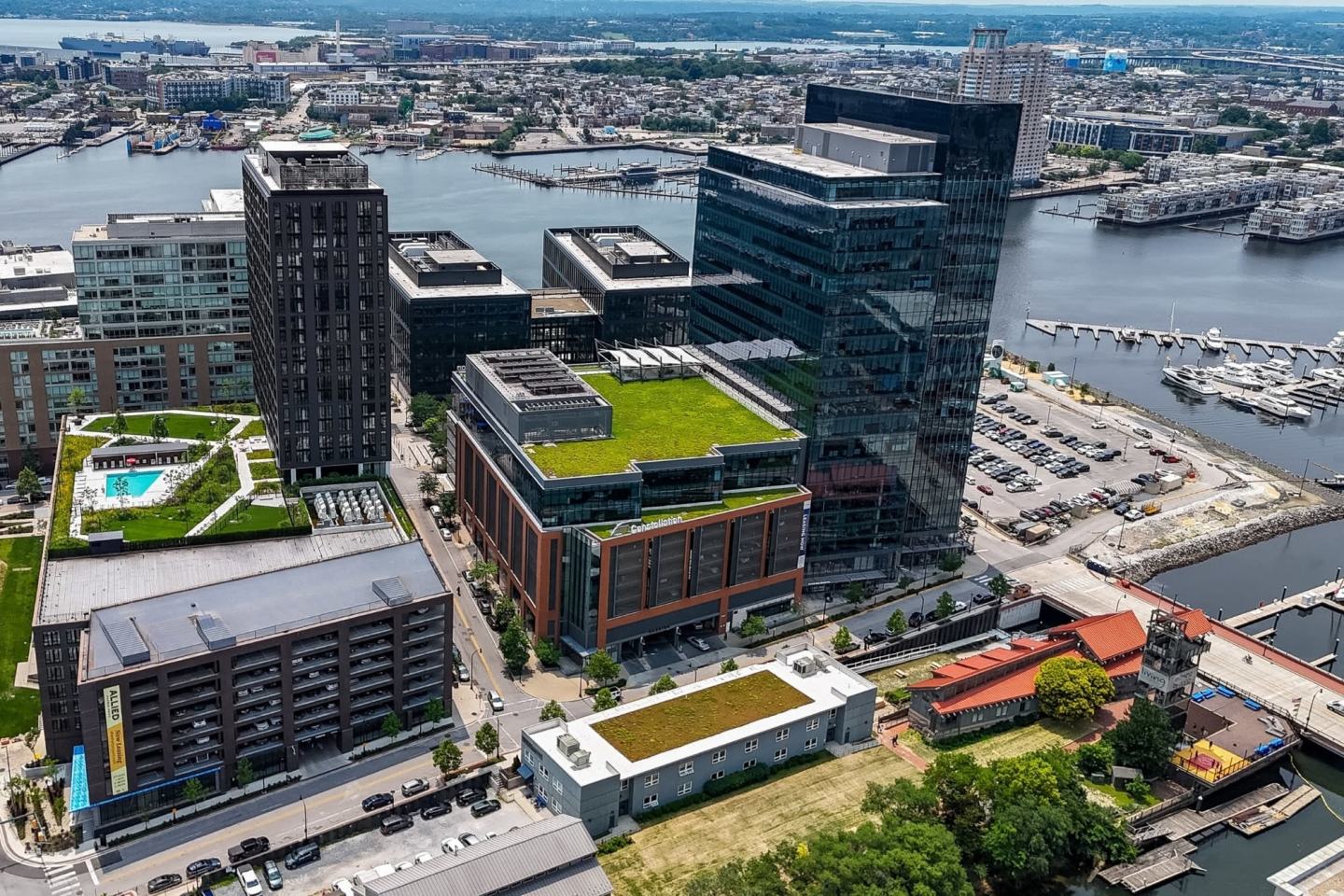 1305 Dock Street Image 19