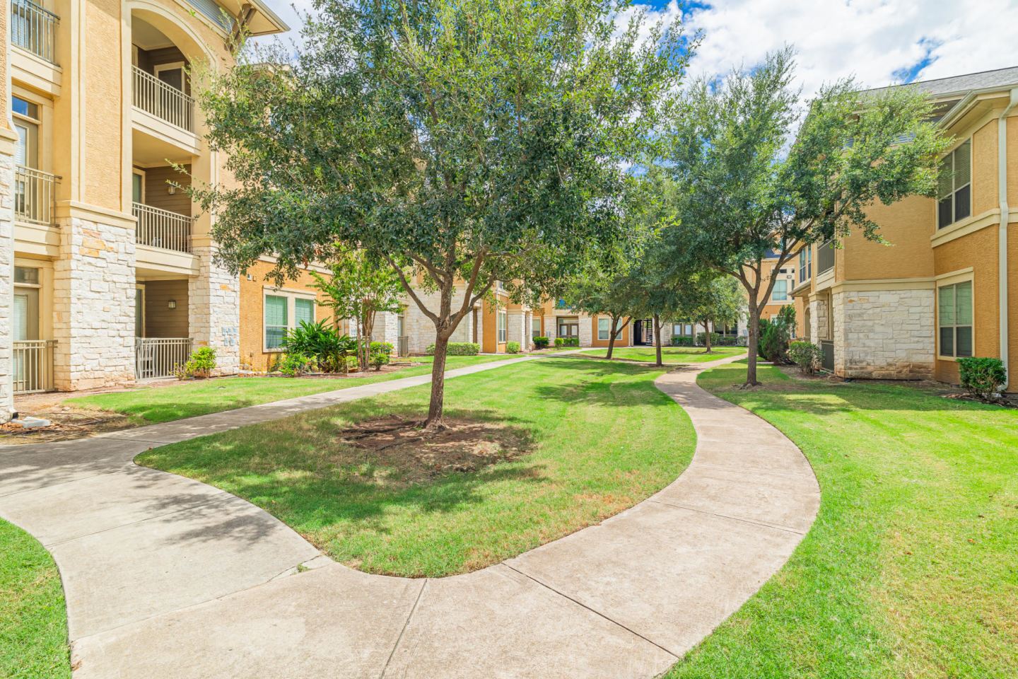 Dolce Living Rosenberg Image 22