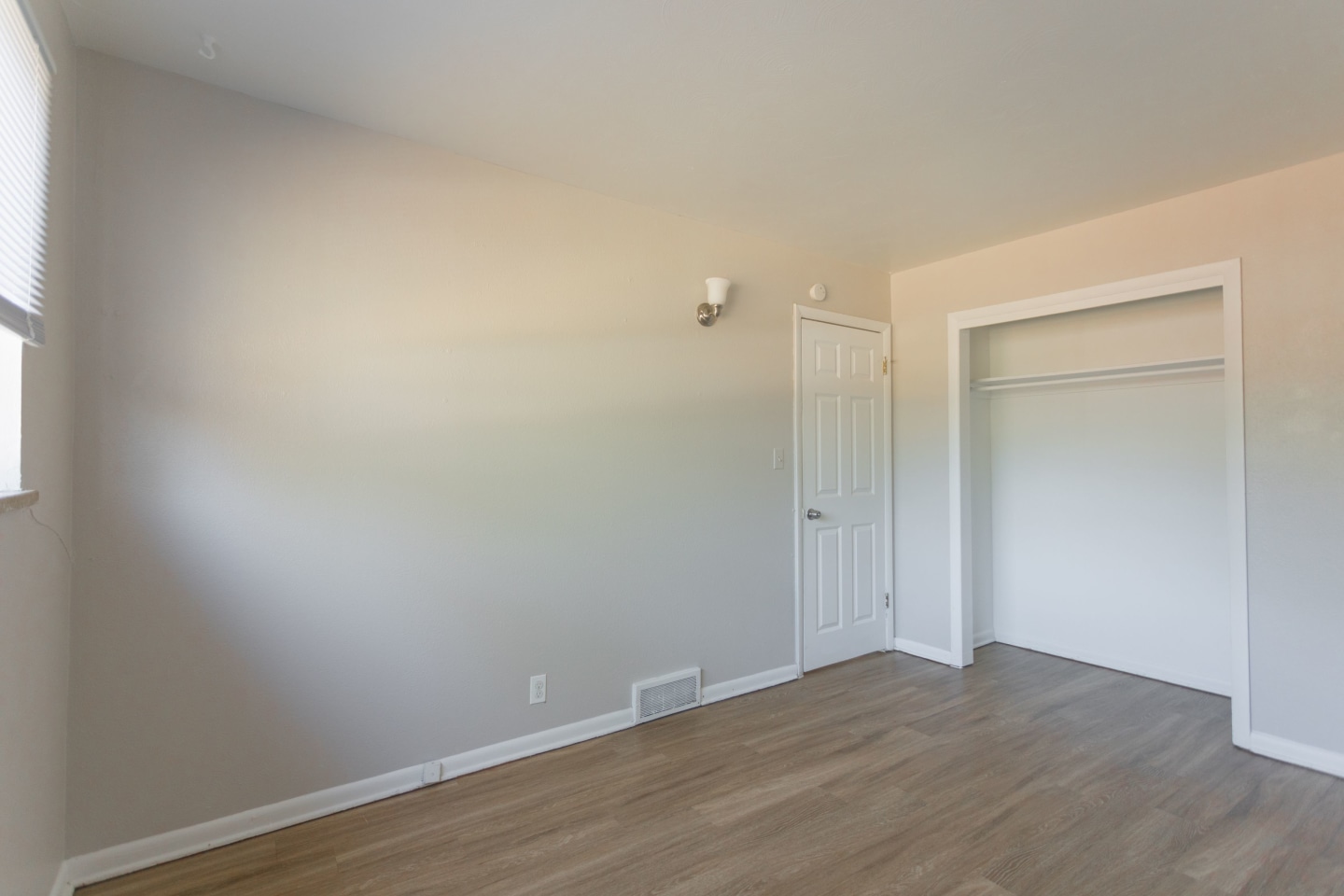 710 30th Street Image 4