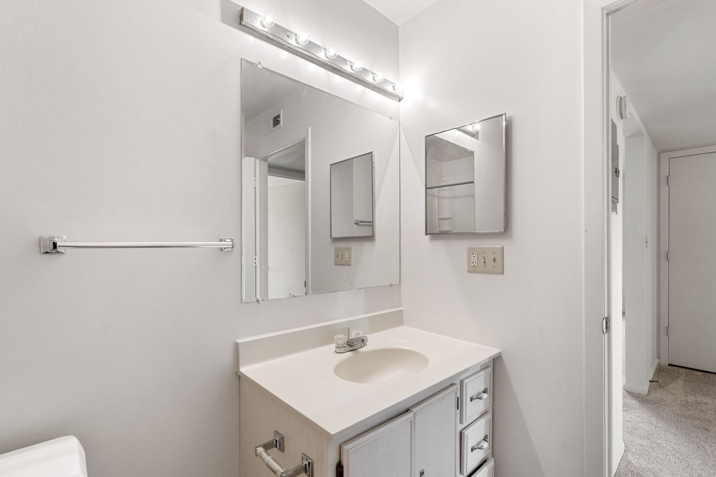 Geneva Street Apartments Image 5