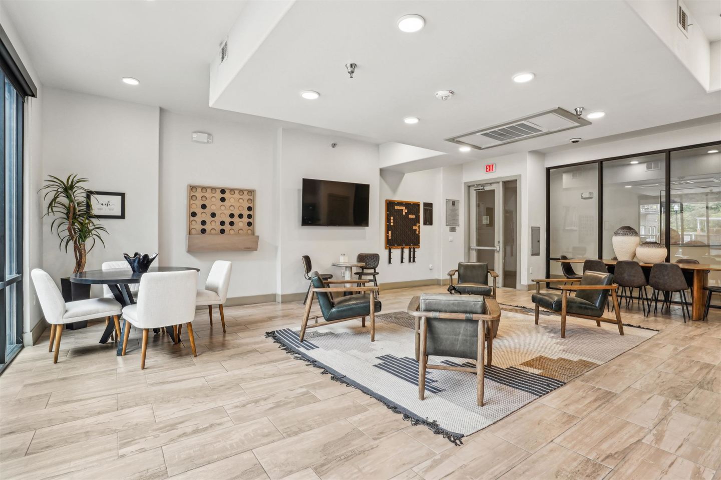 Davis at the Square Image 12