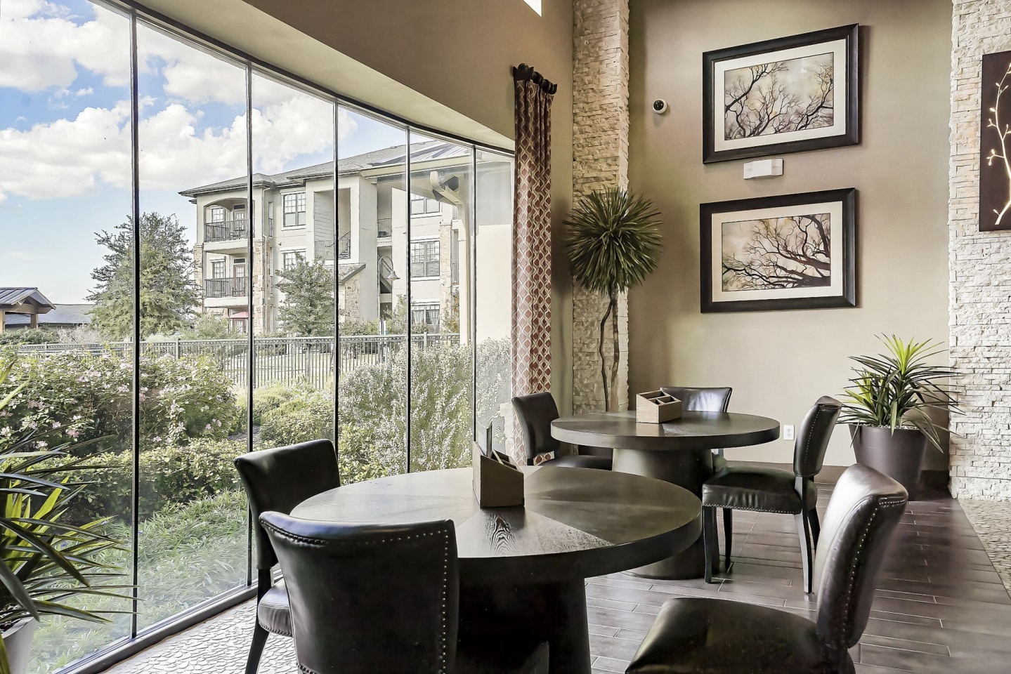 Sedona Ranch Apartments Image 17