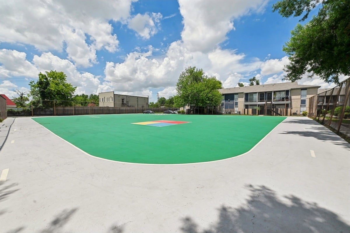 Pine Creek Apartments Image 38