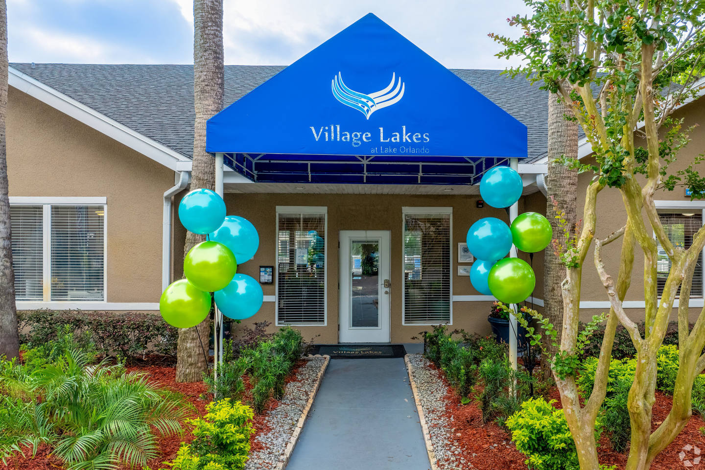 Village Lakes Apartments Image 23