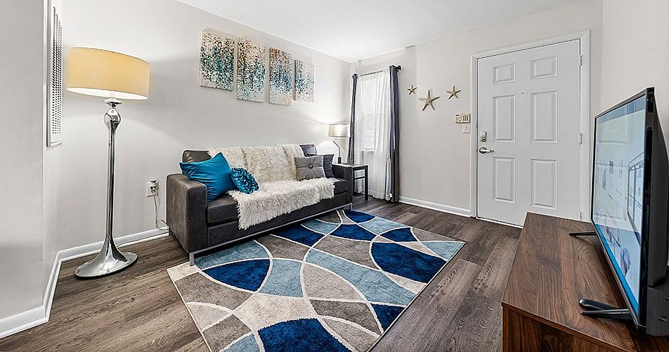 Student Housing - Wilmington Commons Image 5
