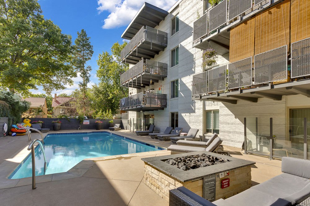 950 Lafayette Image 10