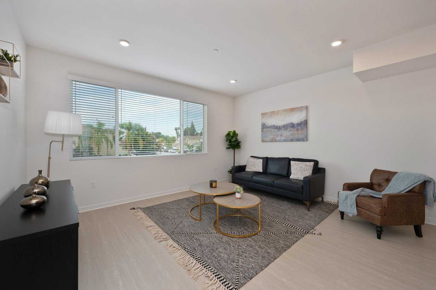 River Gate Townhomes Image 28