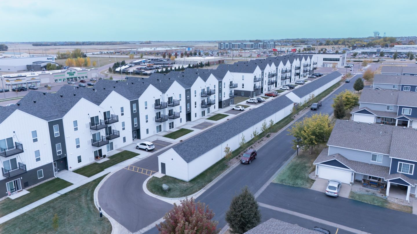 Prairie Towers Image 3