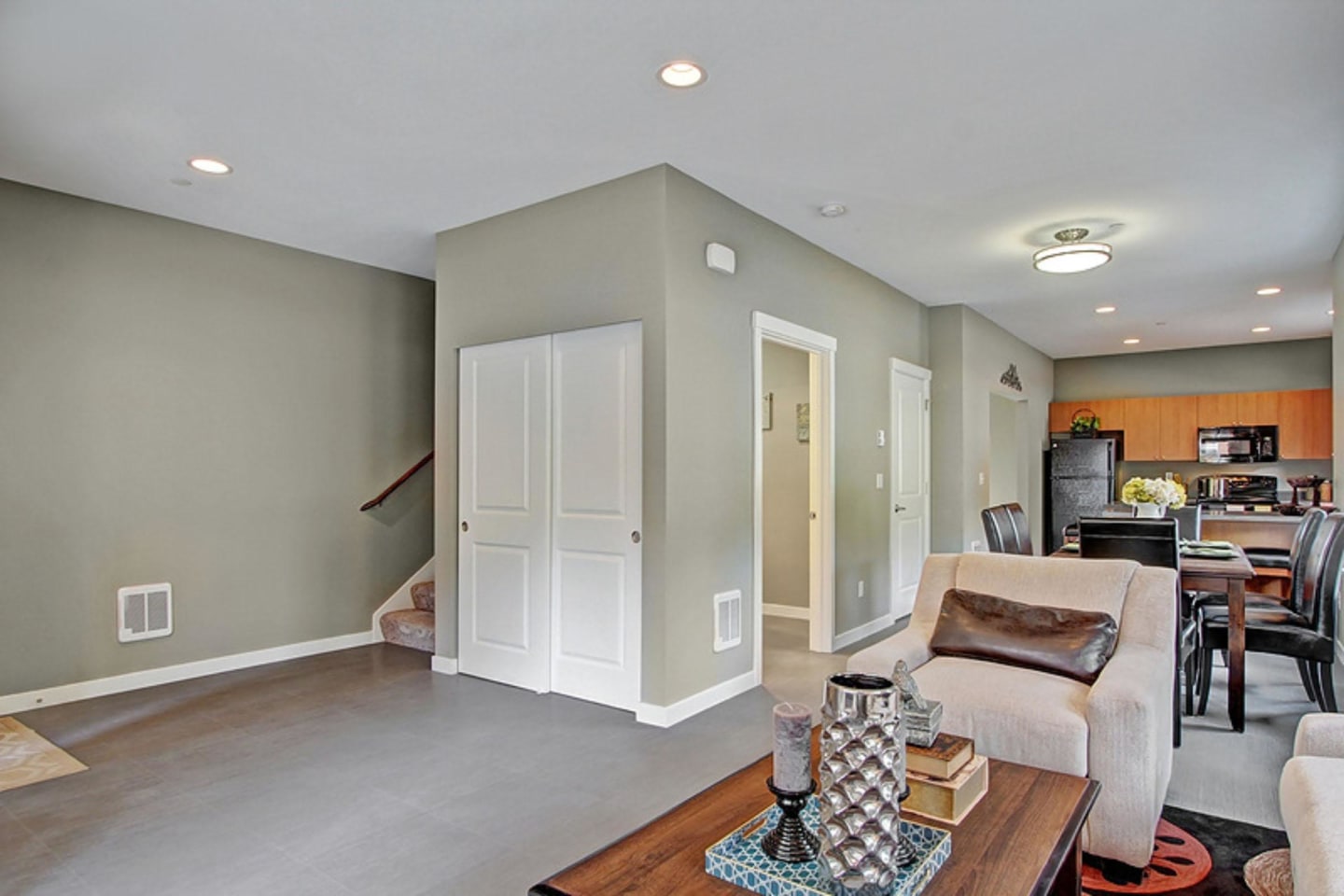 The Villas in Bellevue Image 22