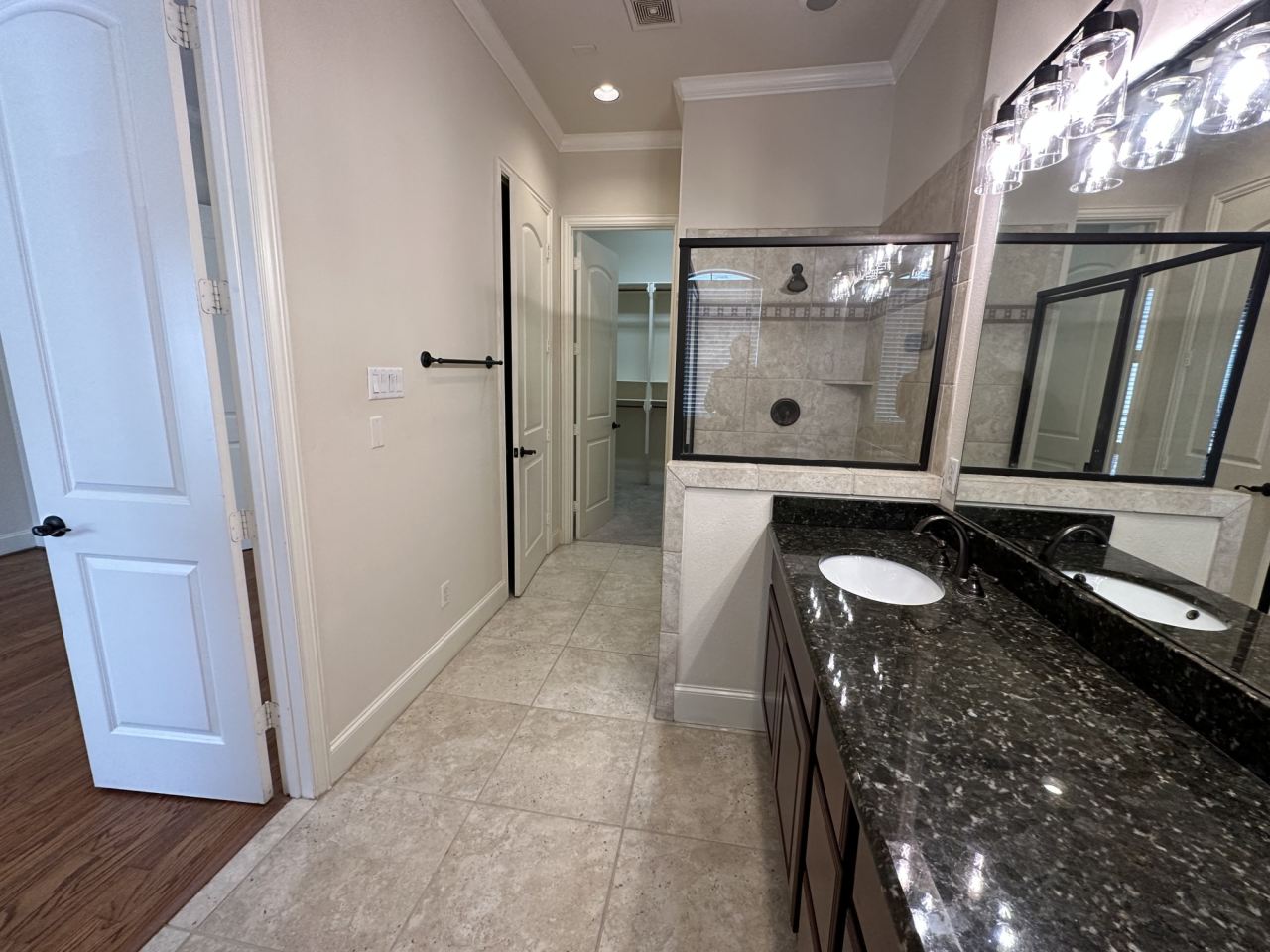 Beverly Hill Patio Homes Image 5