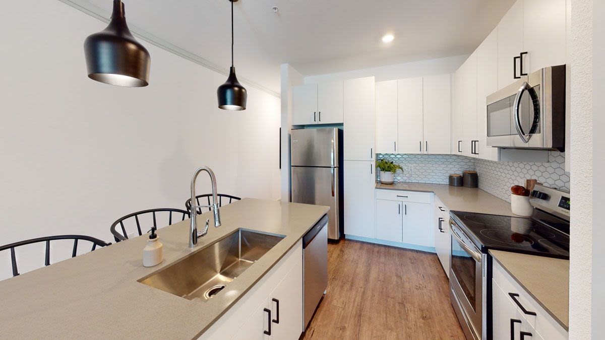 The Prospector Modern Apartments Image 5