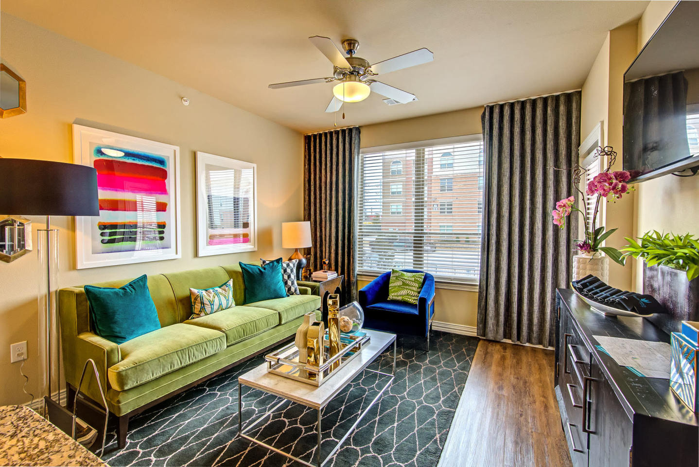 Keller Springs Crossing Apartments Image 39