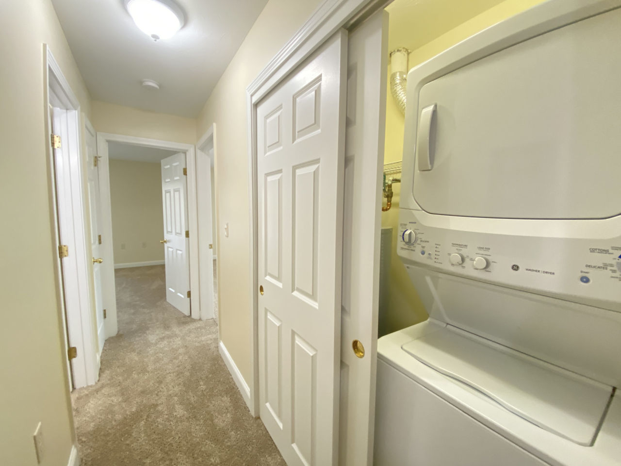 Hooksett Hollows Condominiums Image 13
