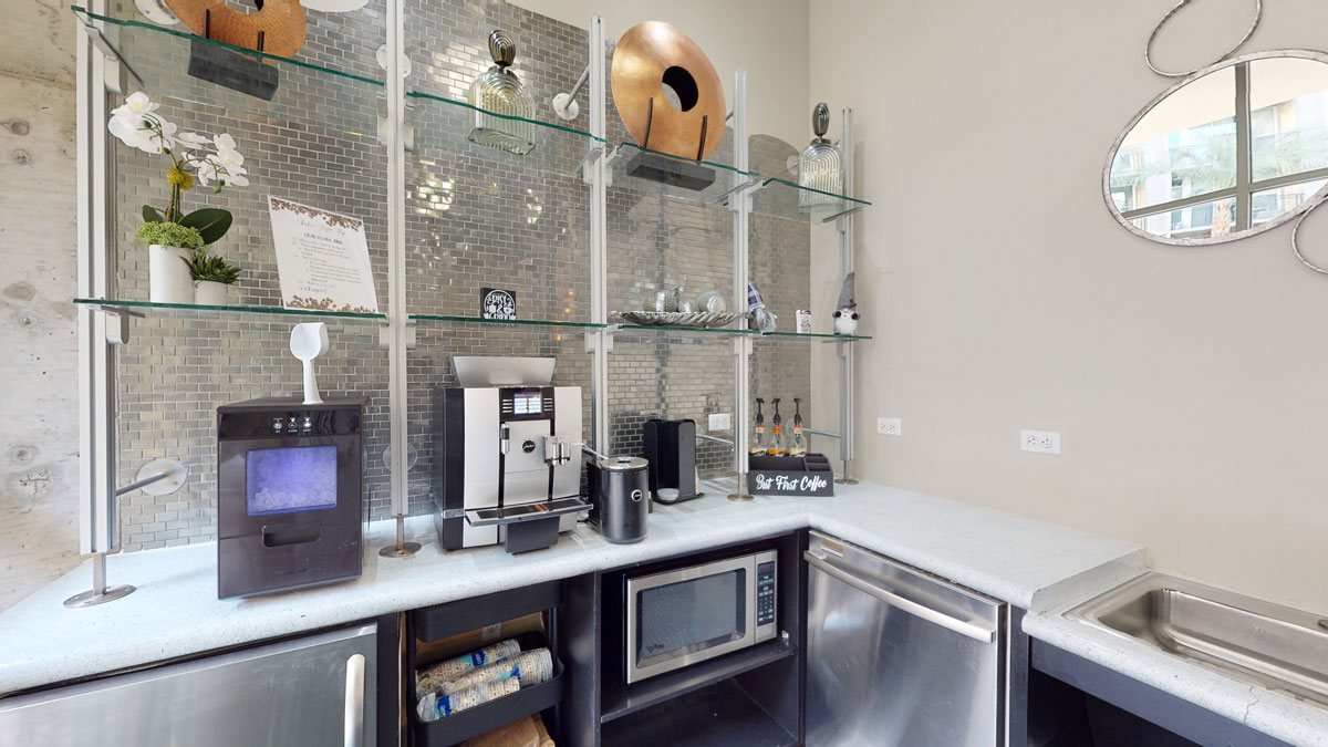 Skyline Lofts Apartment Homes Image 14