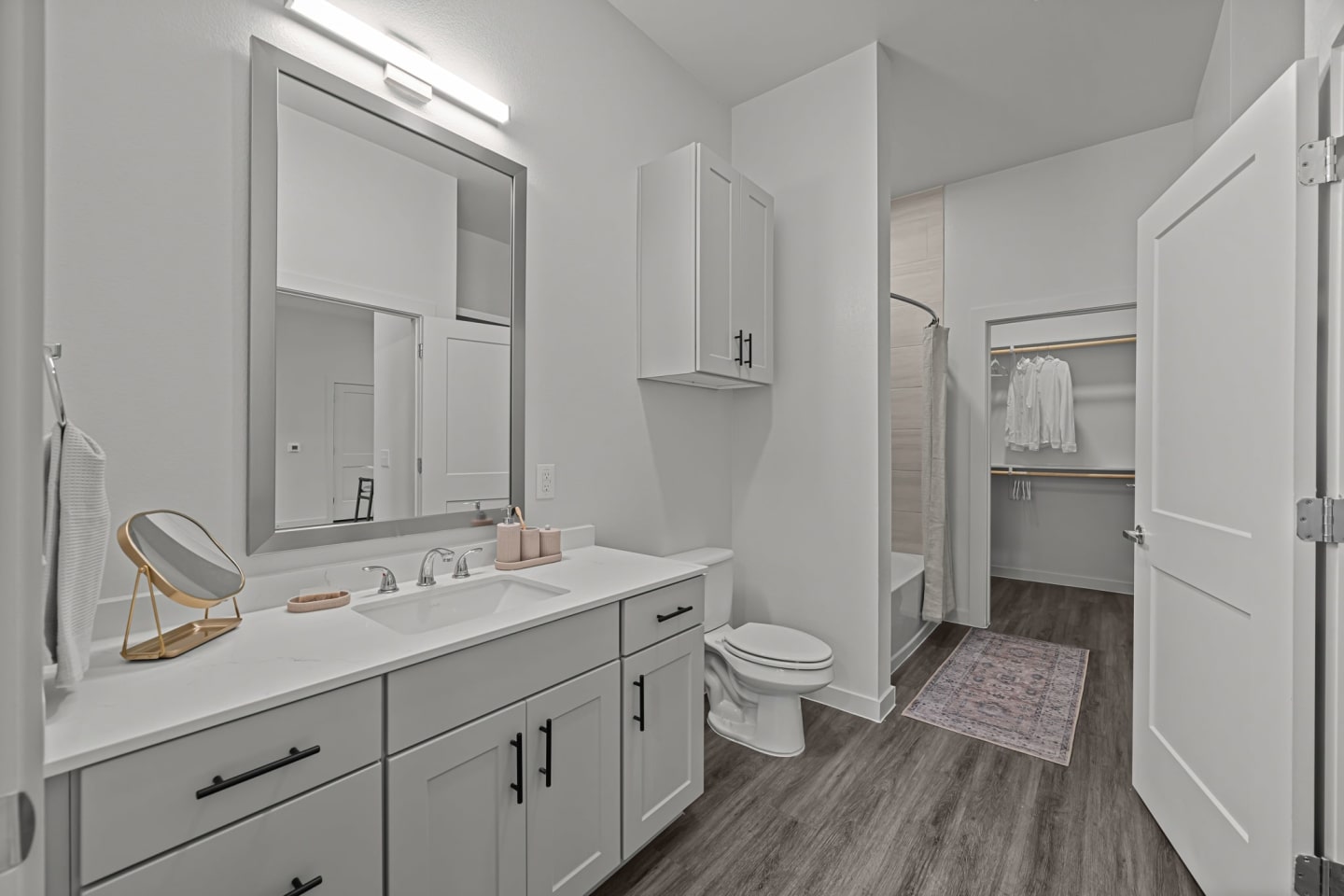 Junewood Apartment Homes Image 16