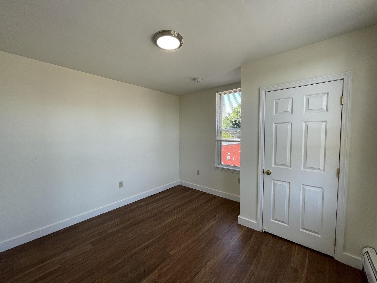 15 West Broadway Image 32