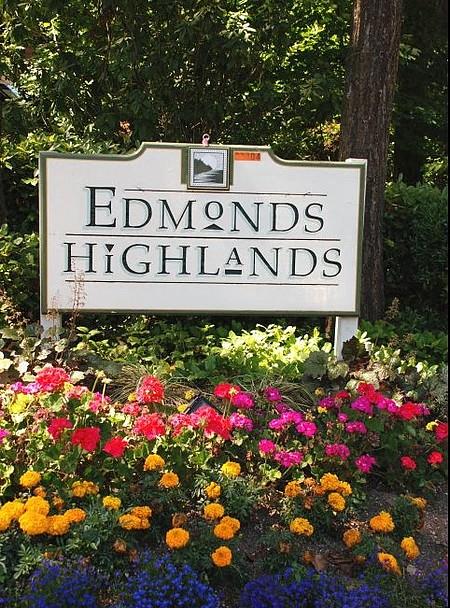 Edmonds Highlands Image 1
