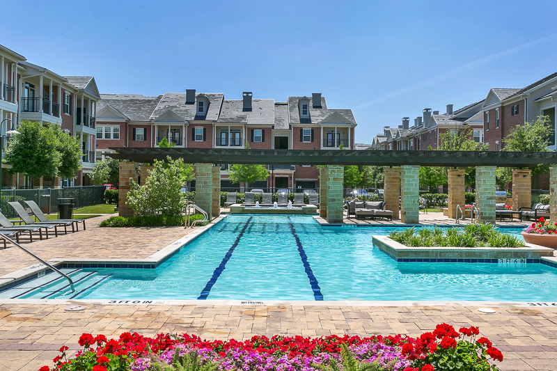 Via Las Colinas Image 24