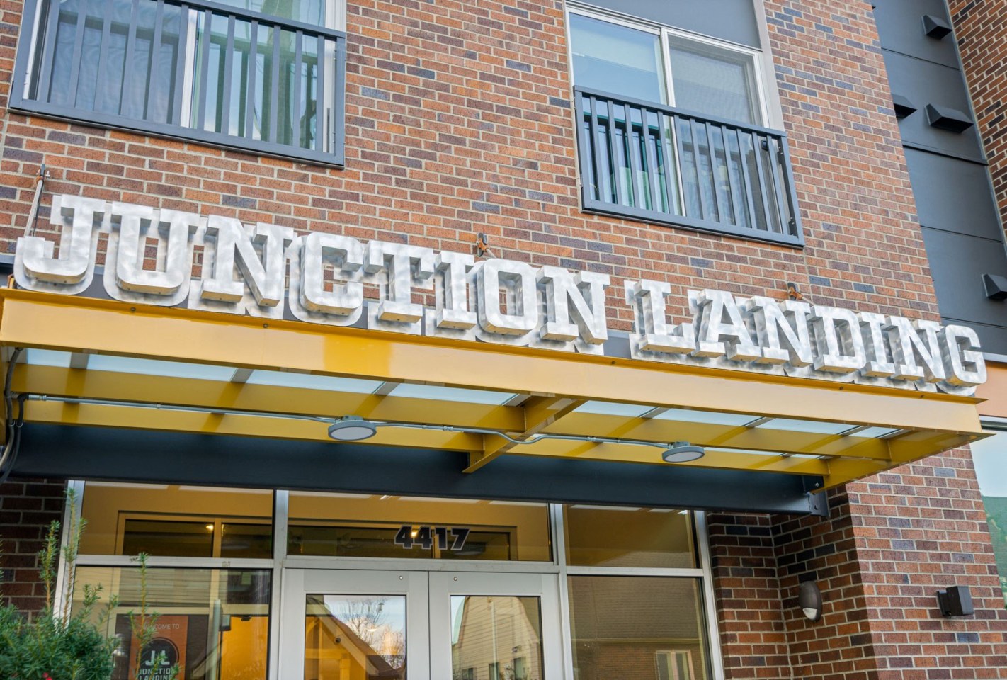 Junction Flats and Landing Image 27