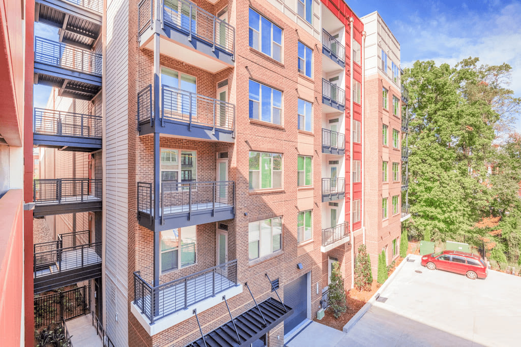 The Flats Exchange on Erwin Image 9