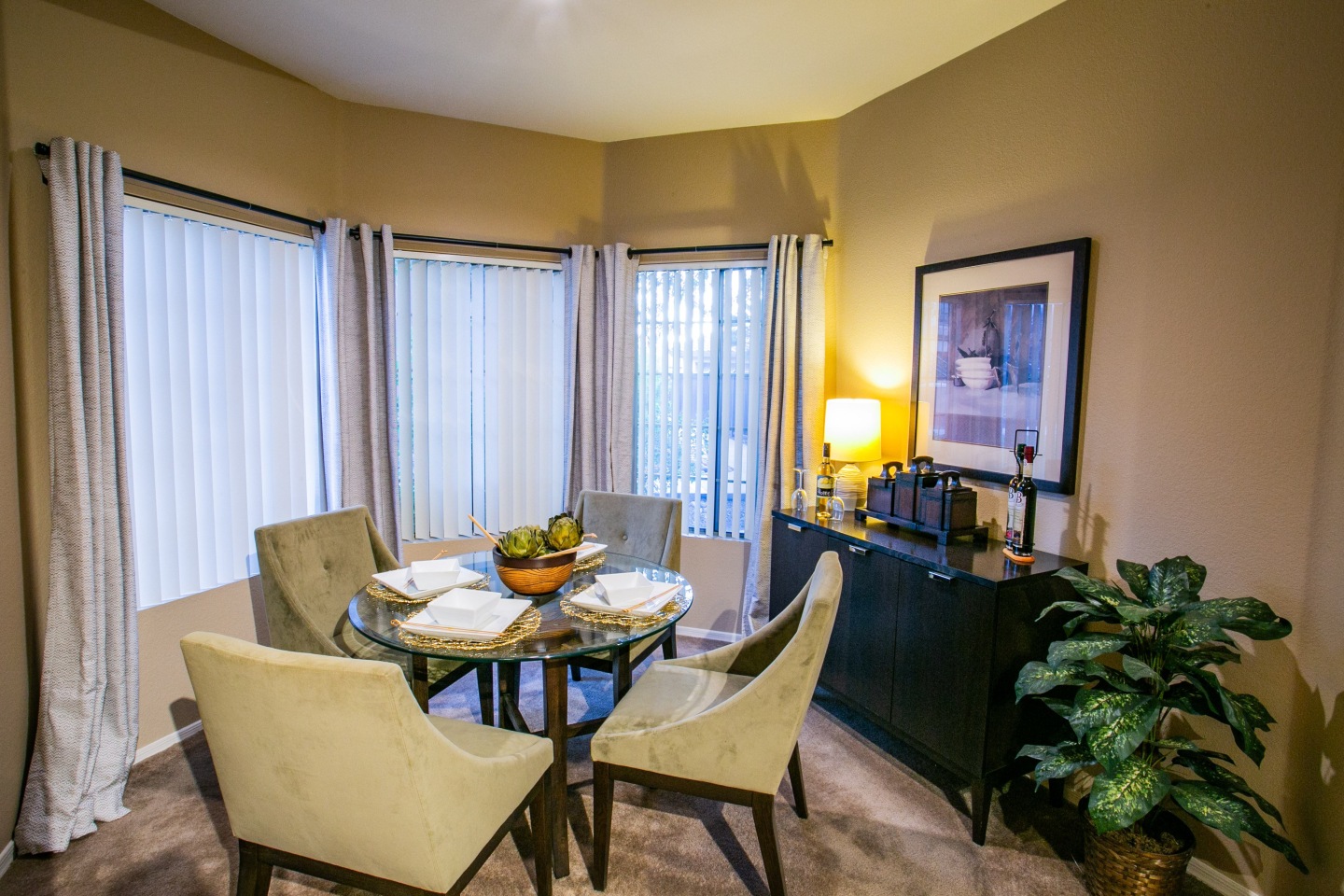 Finisterra Luxury Apartments Image 8
