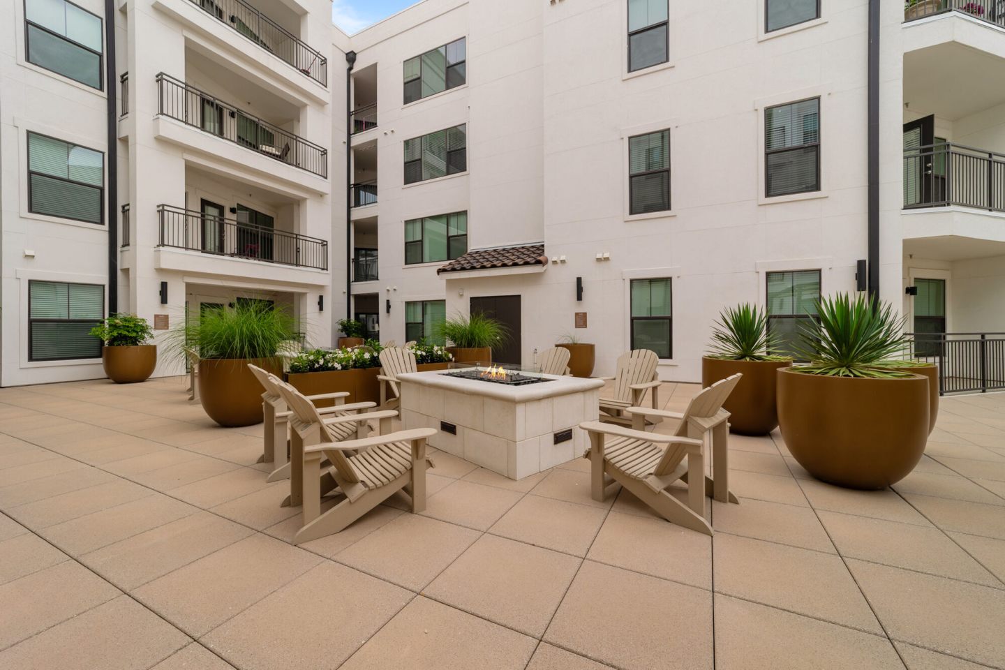 Harbor Hill Image 54