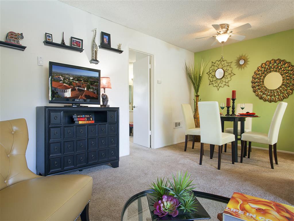 Pacific Oaks Image 3