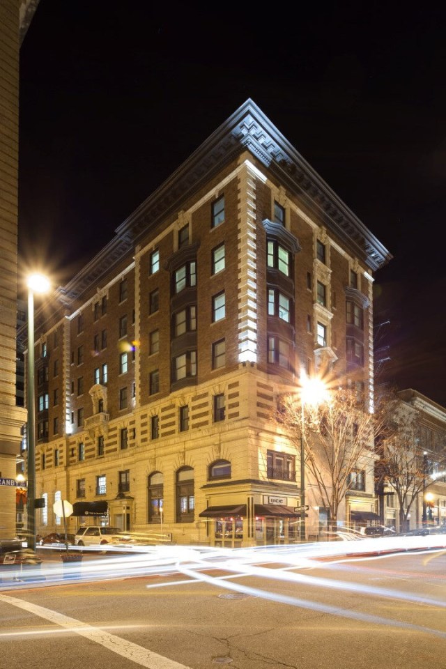 The Loraine Apartments Image 8