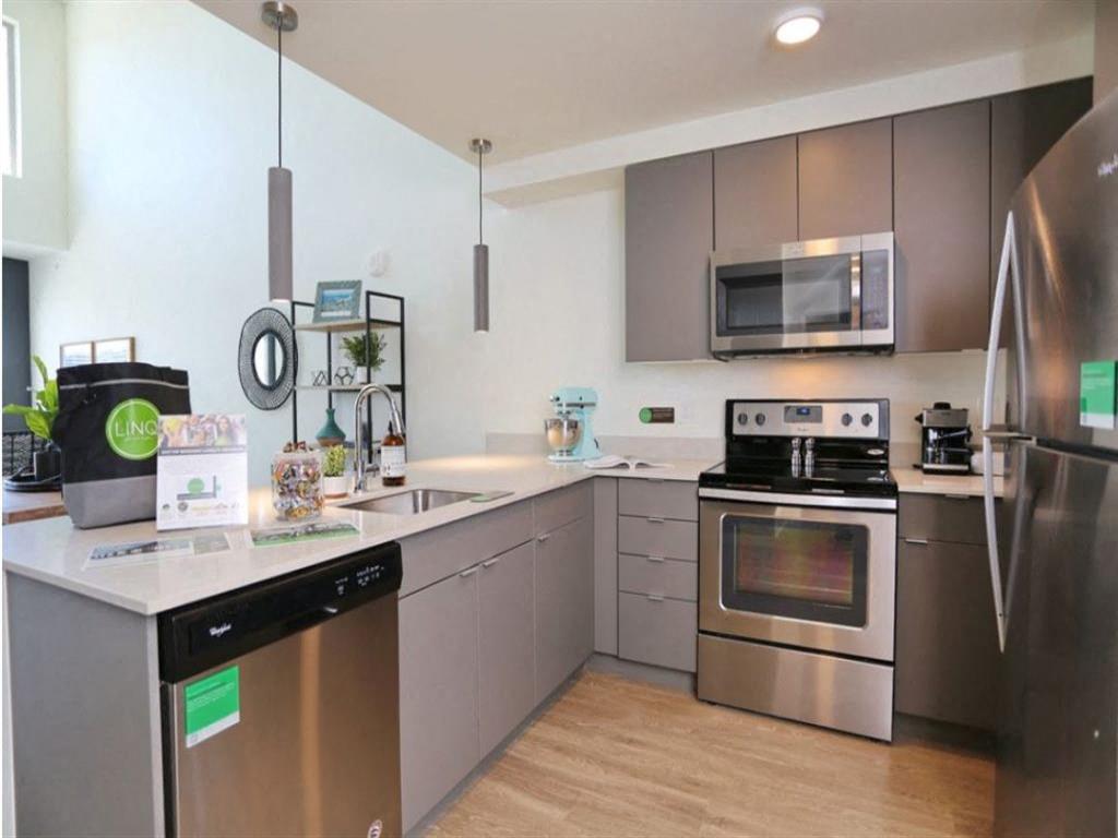 LINQ Lofts + Flats Image 32