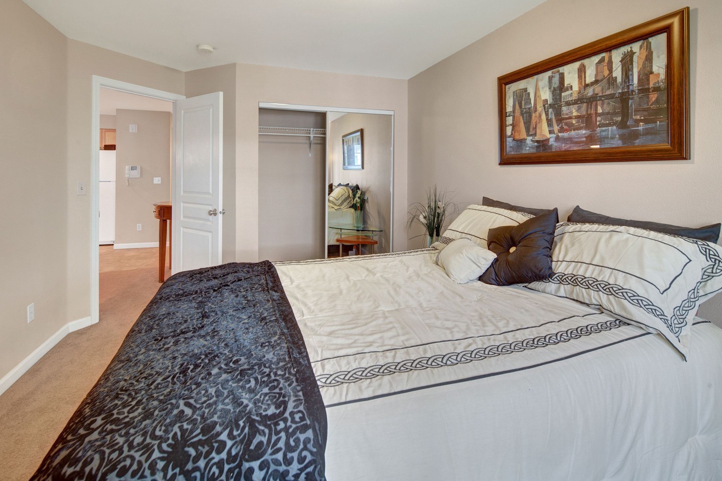 Admirals Cove Image 8