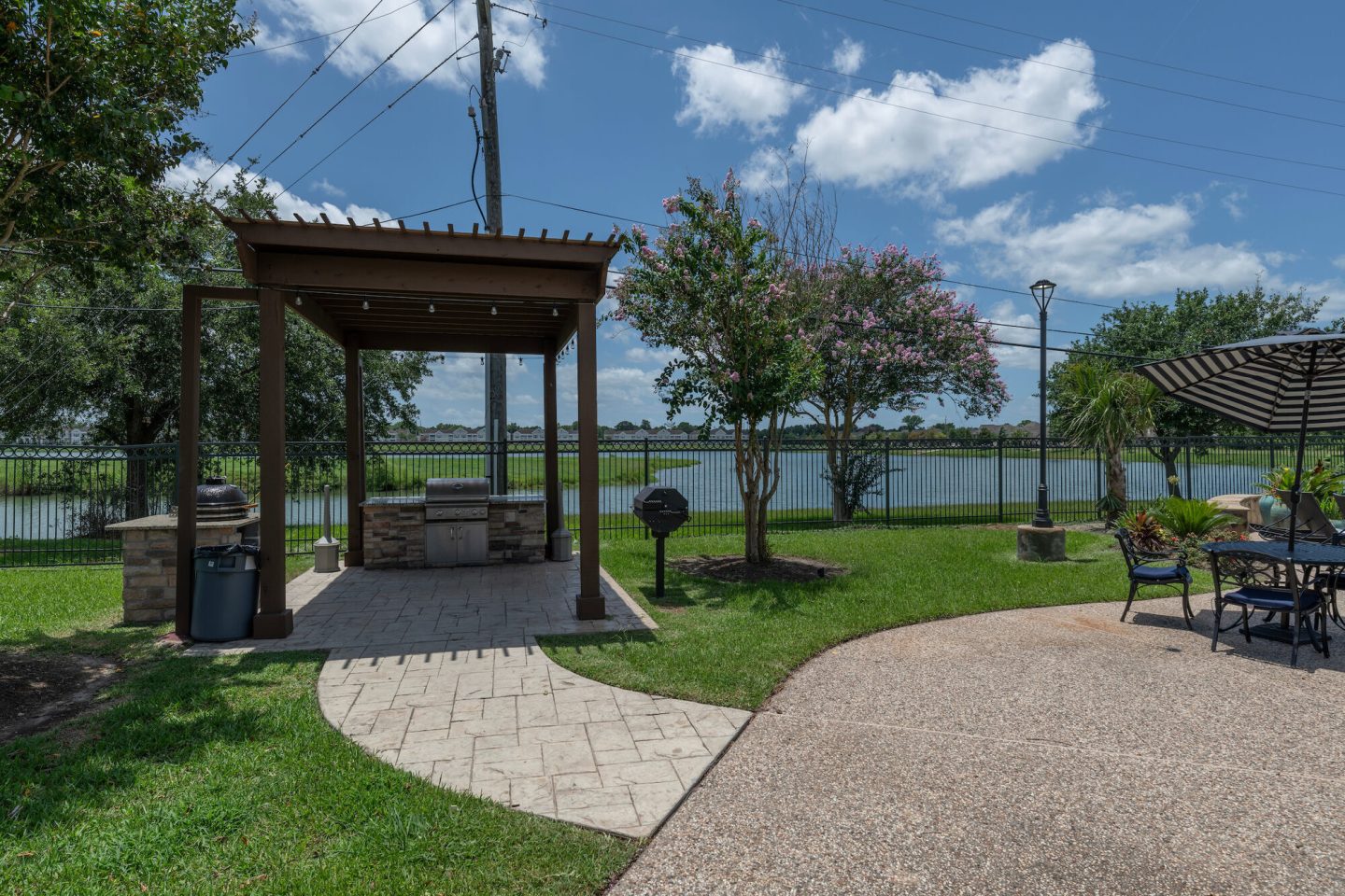 2800 Tranquility Image 19