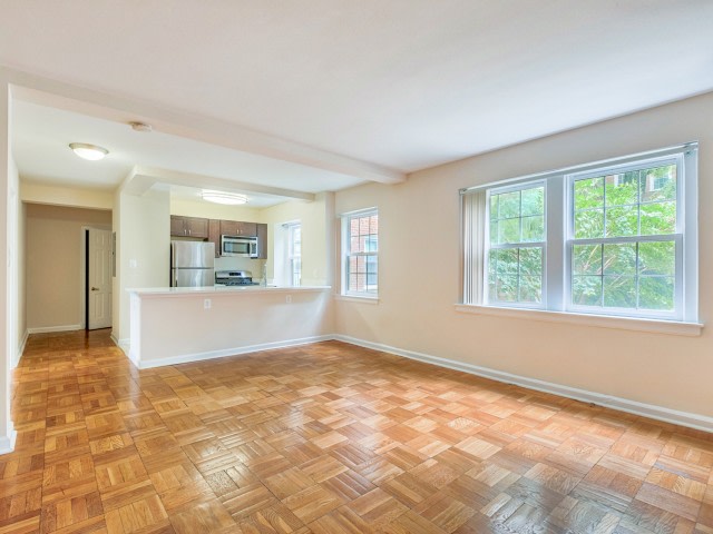 Harvard Village Image 35