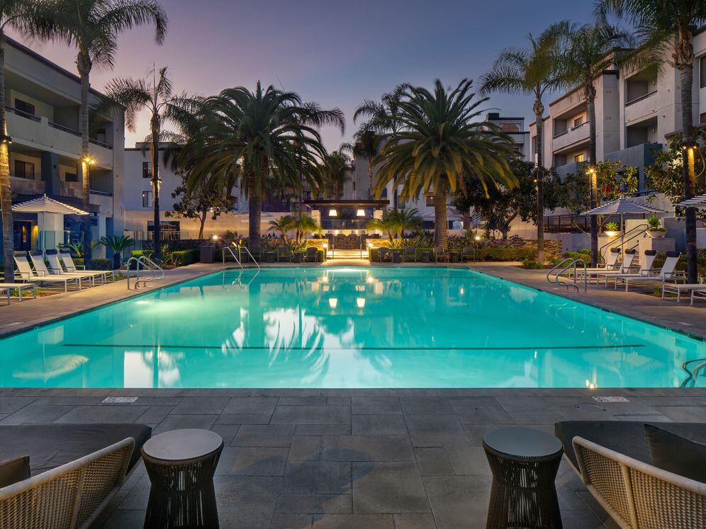 Avalon Burbank Image 2