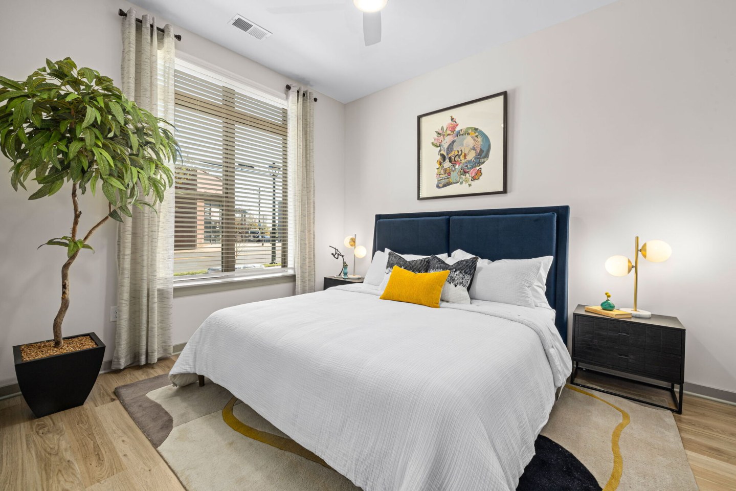 The Artreaux Apartments and Townhomes Image 17