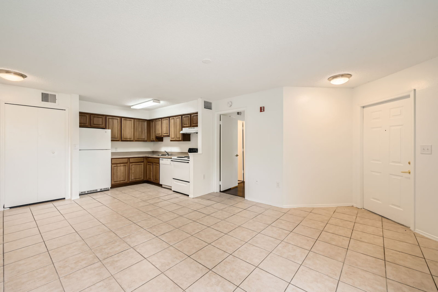 Affordable Housing - Golden Oaks Image 21