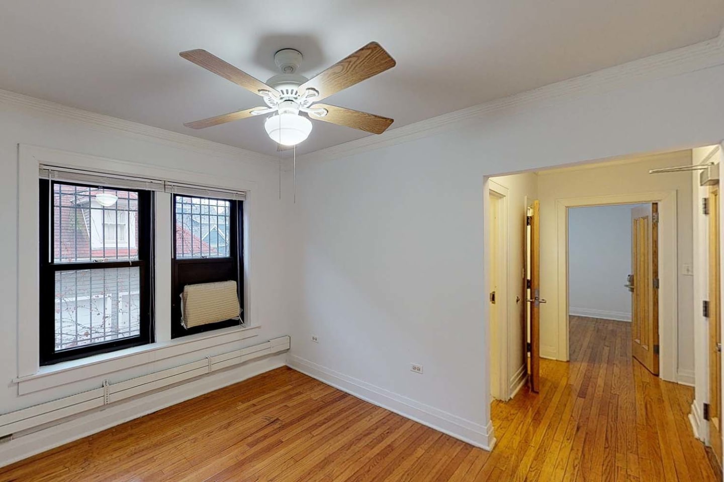 5535 S Kimbark Image 17