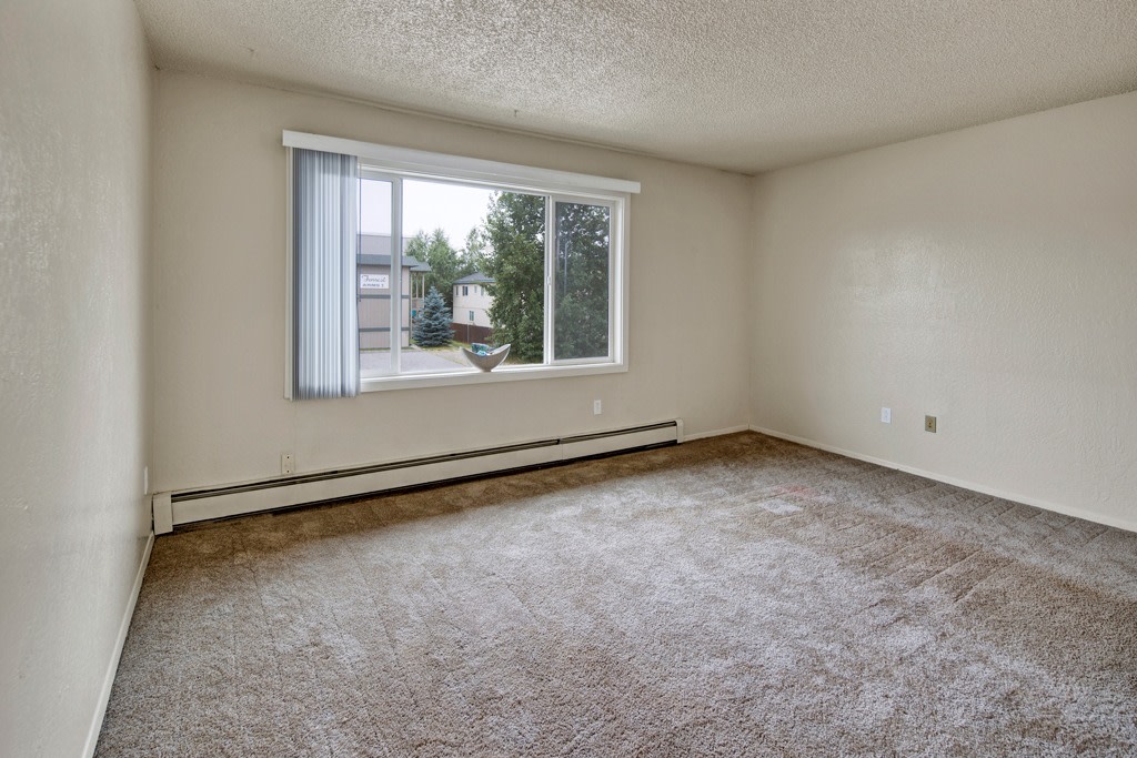 Rancho Tudor Image 6