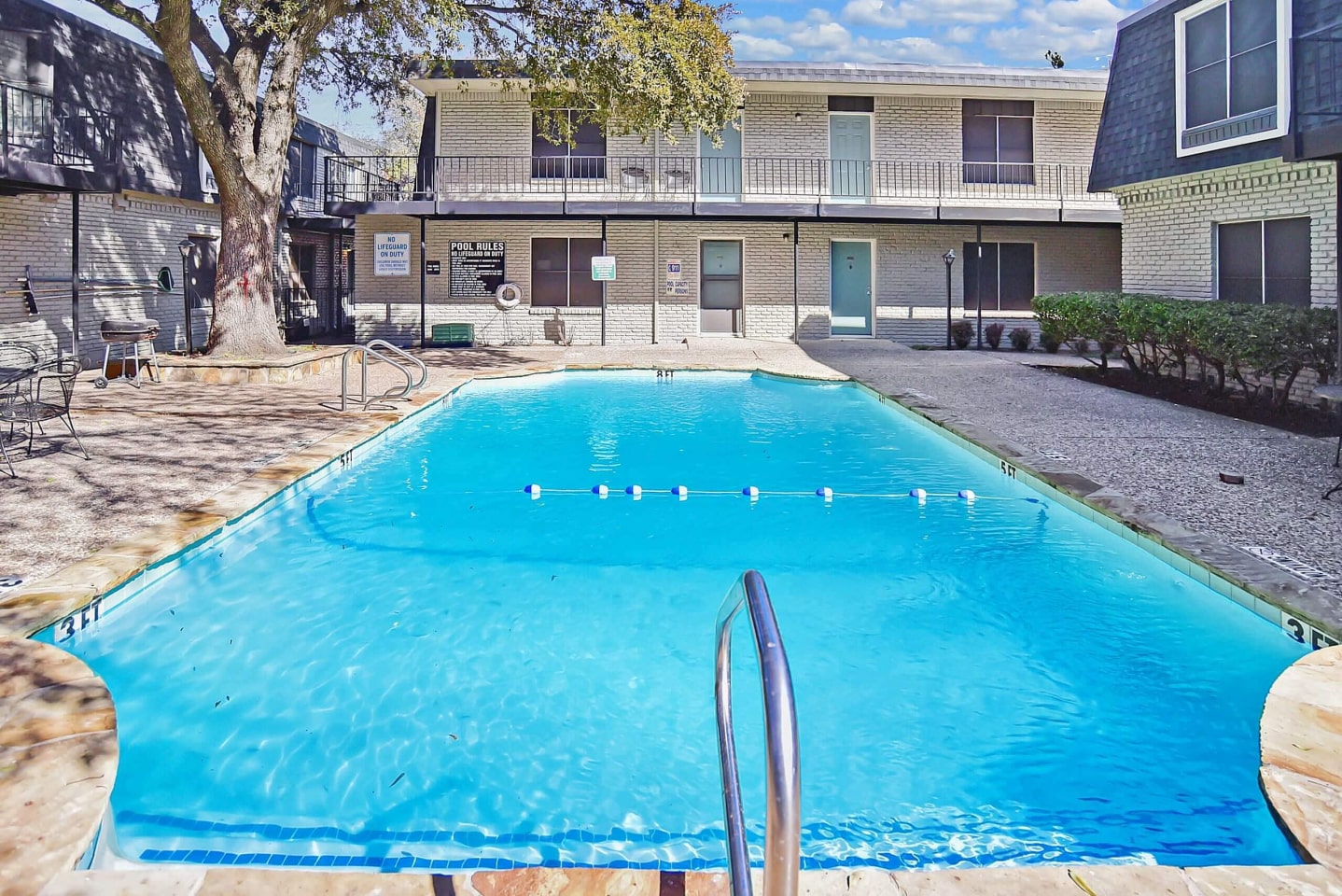 Ridgmar Oaks Image 62