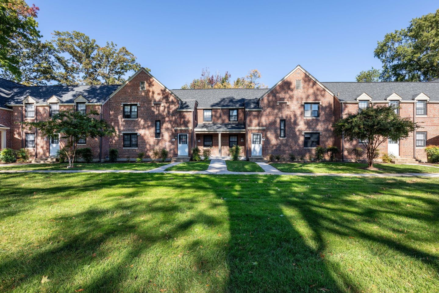 Stansbury Manor Image 26