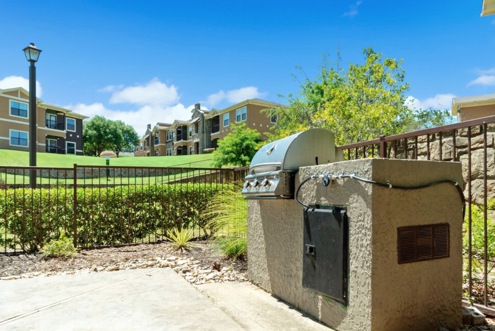 The Residences at Holland Lake Image 4